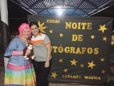 Noite de AutÃ³grafos reuniu centenas de pessoas em Rio Bonito do IguaÃ§u